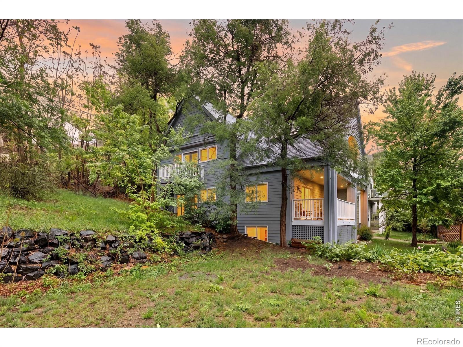 MLS Image #2 for 553  pearl street,boulder, Colorado