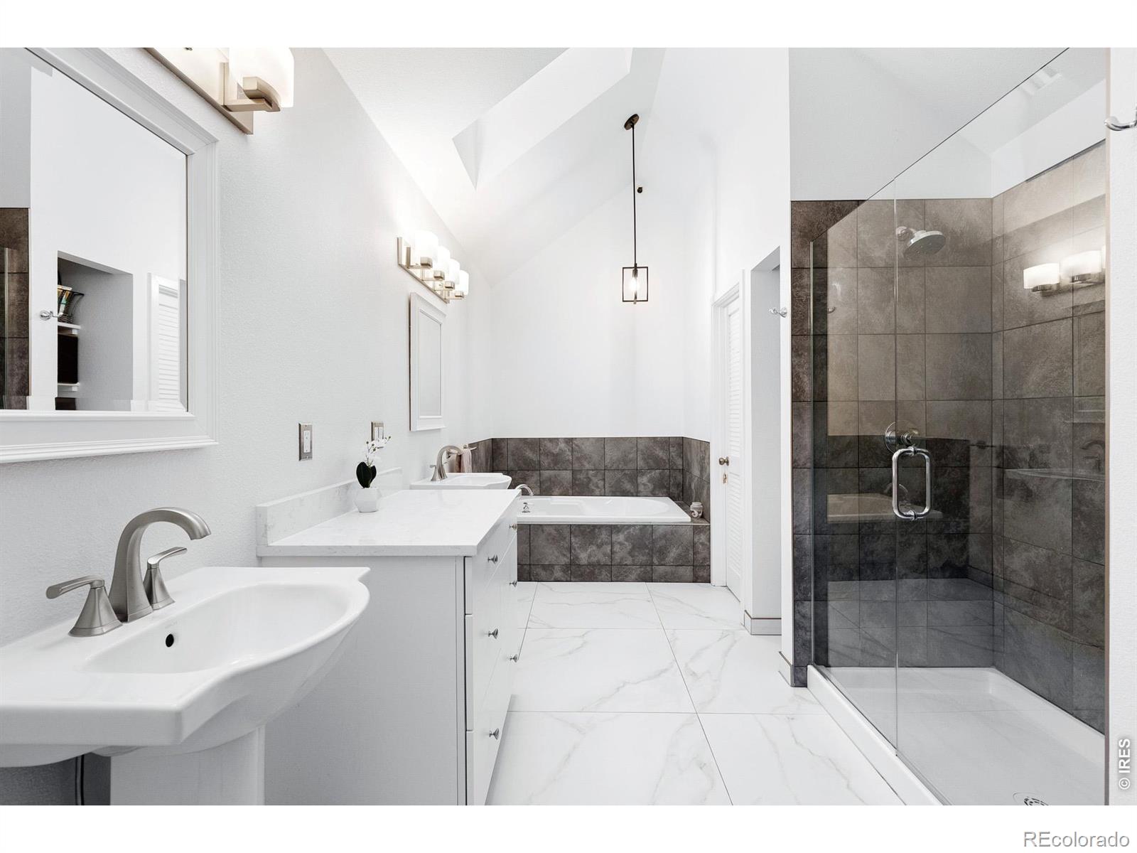 MLS Image #23 for 553  pearl street,boulder, Colorado