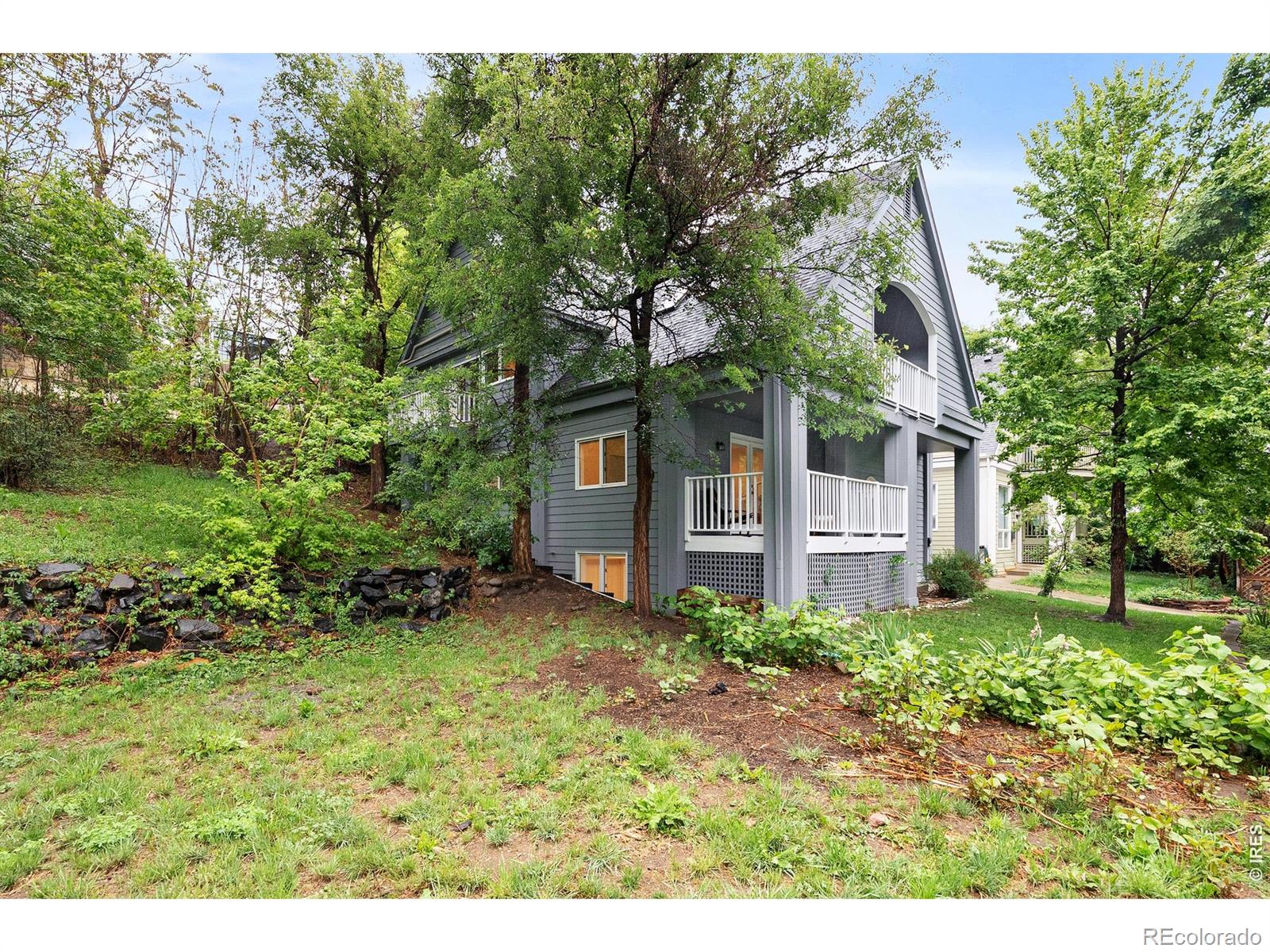 MLS Image #48 for 553  pearl street,boulder, Colorado
