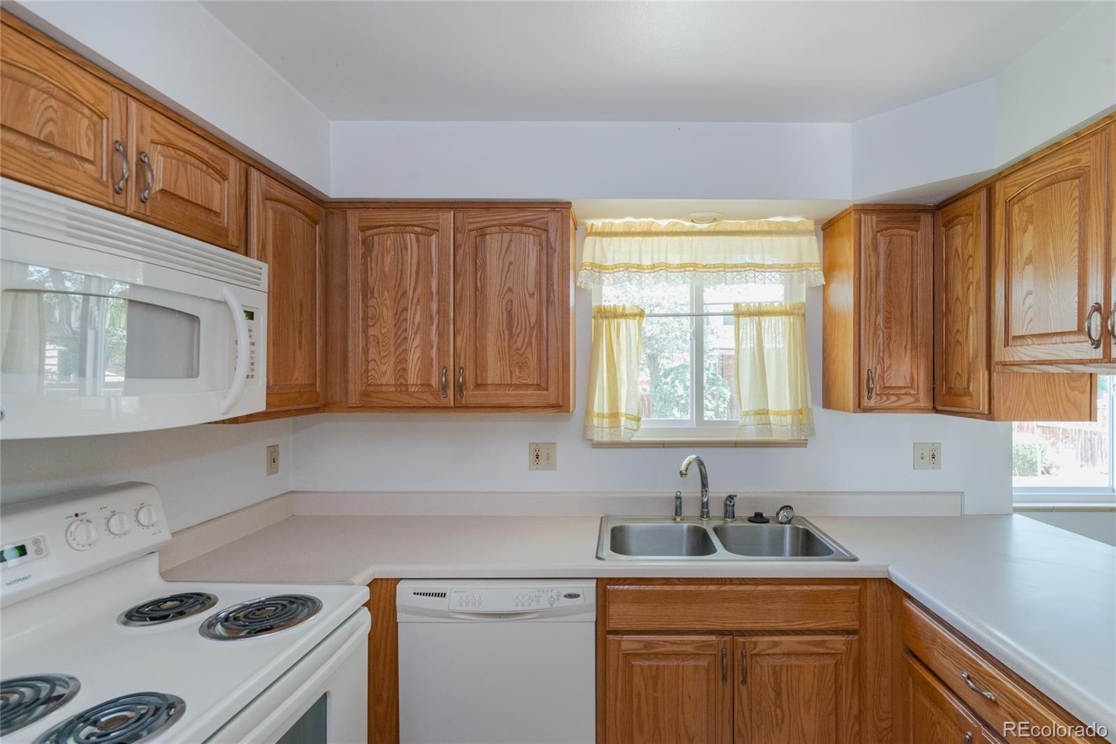 MLS Image #6 for 8937 w woodard drive,lakewood, Colorado