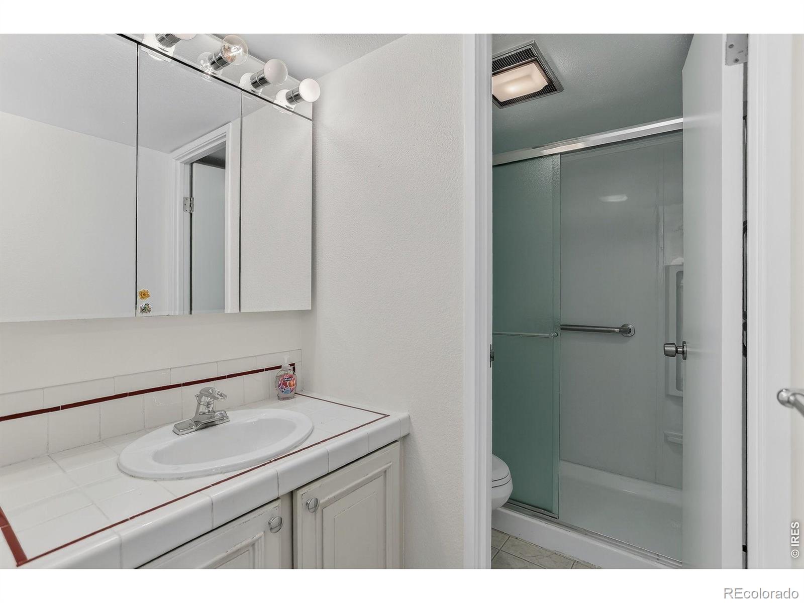 MLS Image #20 for 777 n washington street 1004,denver, Colorado