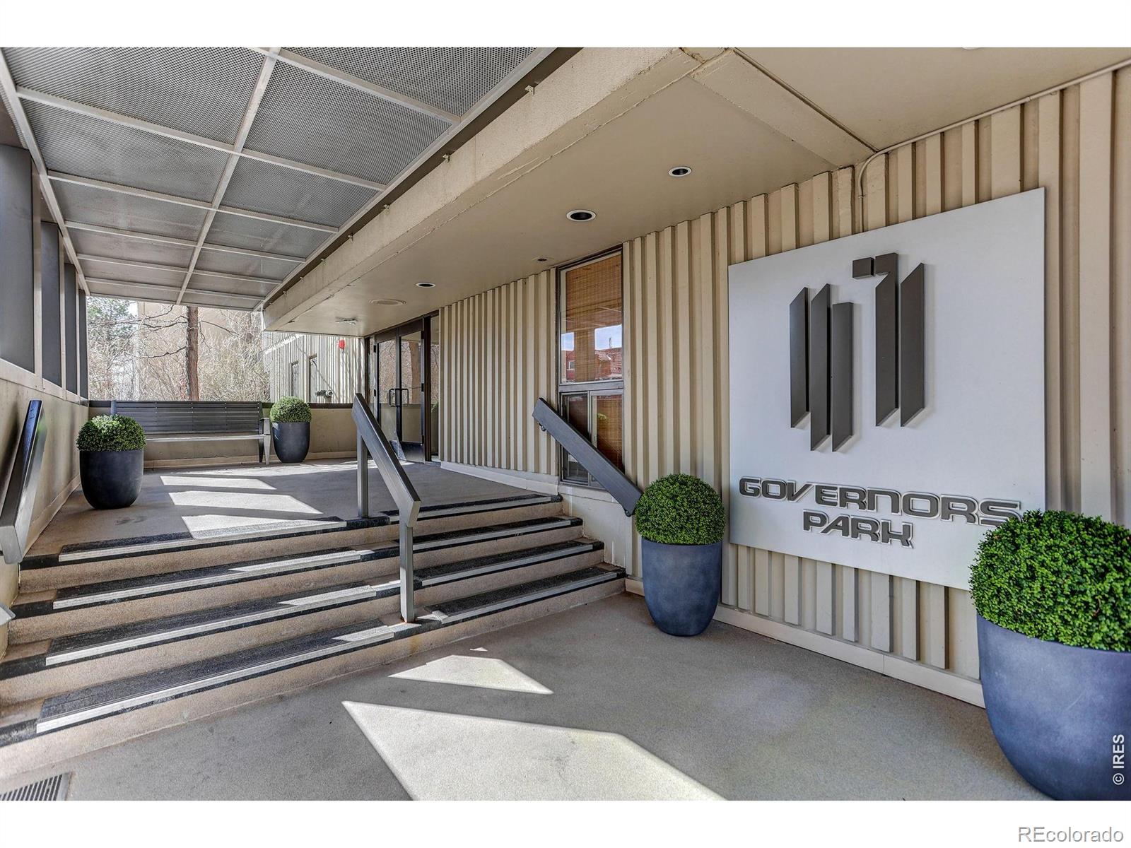 MLS Image #32 for 777 n washington street 1004,denver, Colorado