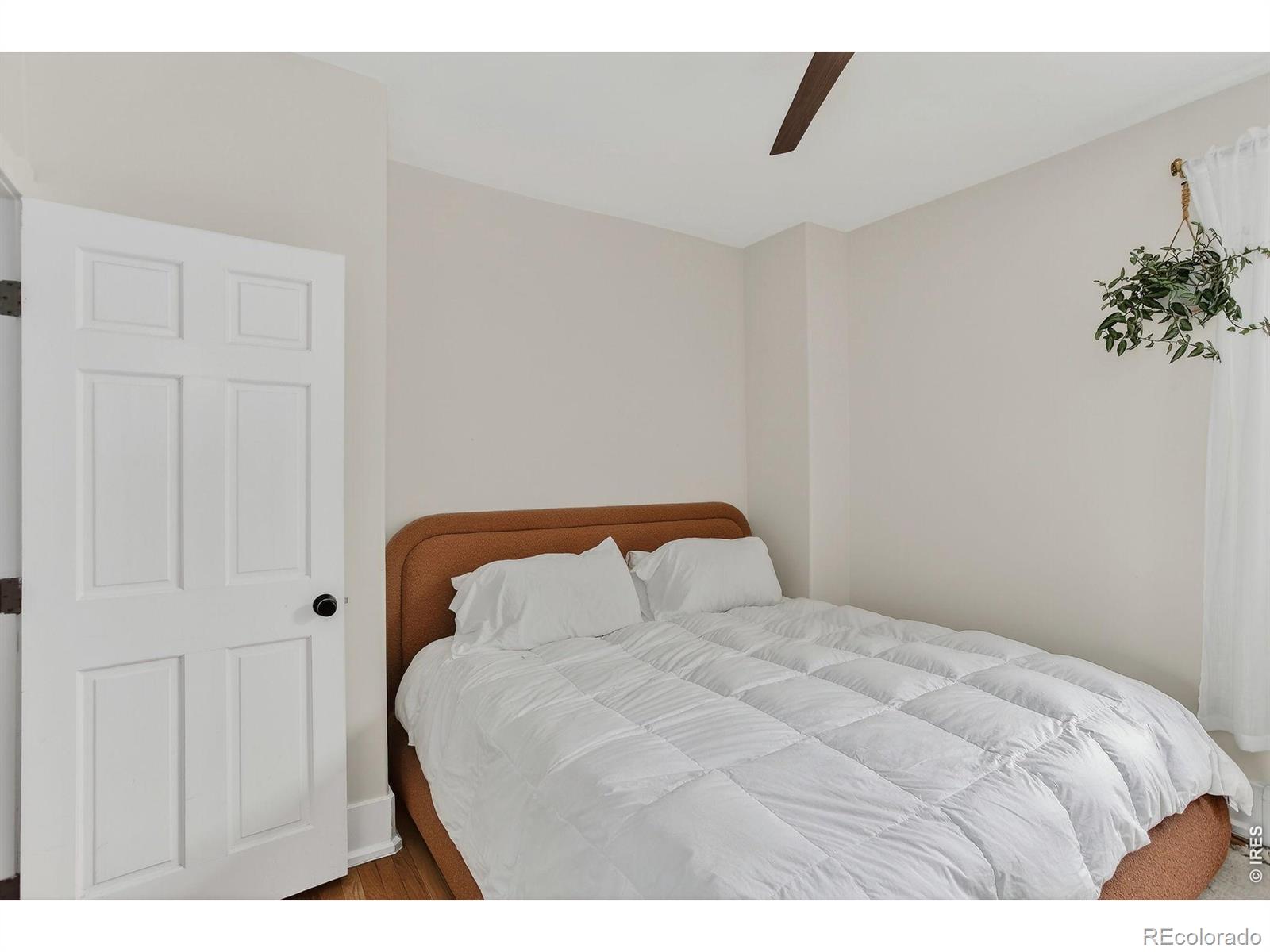 MLS Image #13 for 1648 n ogden street,denver, Colorado