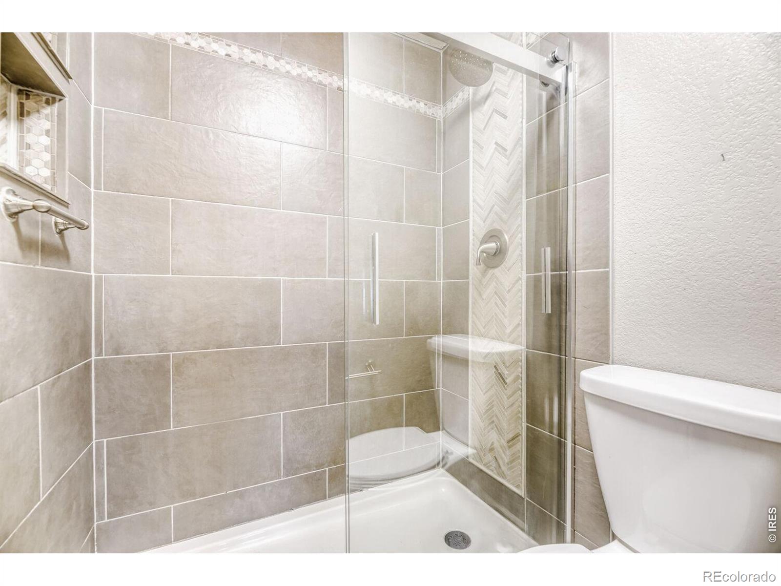 MLS Image #21 for 19174 e wyoming drive,aurora, Colorado