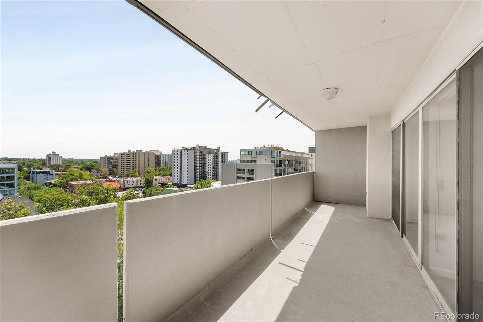 MLS Image #9 for 909 n logan street,denver, Colorado