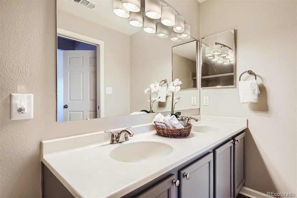 MLS Image #10 for 8469  little rock way,highlands ranch, Colorado