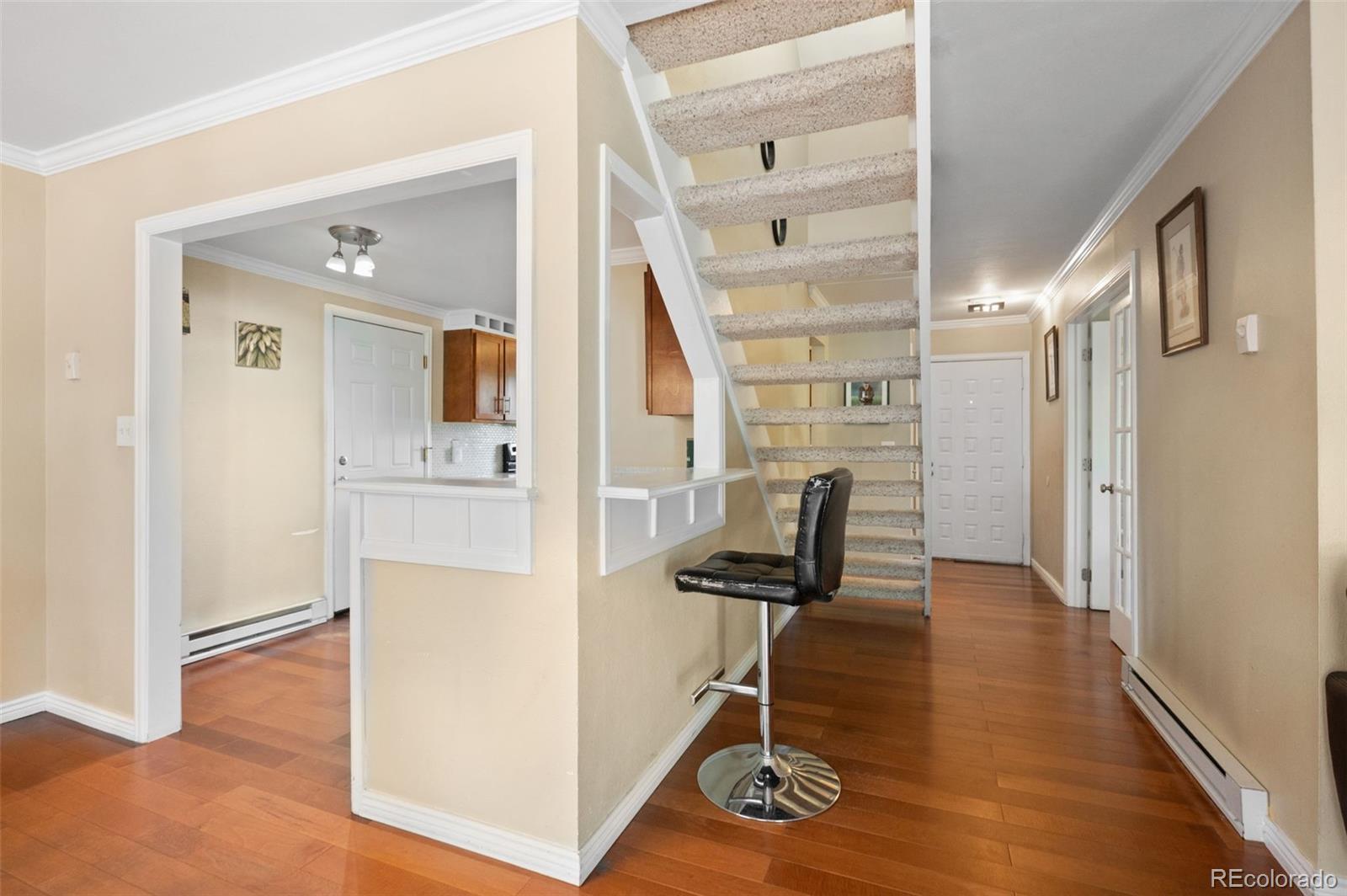 MLS Image #3 for 2408 s victor street,aurora, Colorado