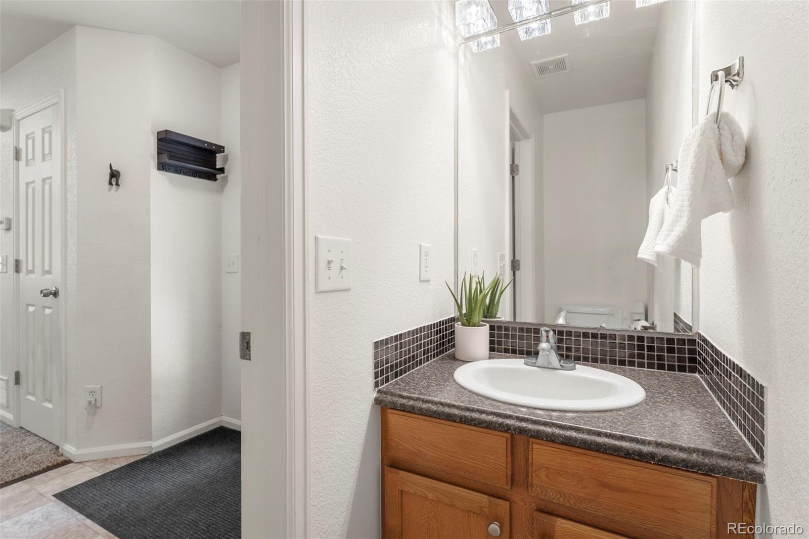 MLS Image #11 for 500 w 114th place,northglenn, Colorado