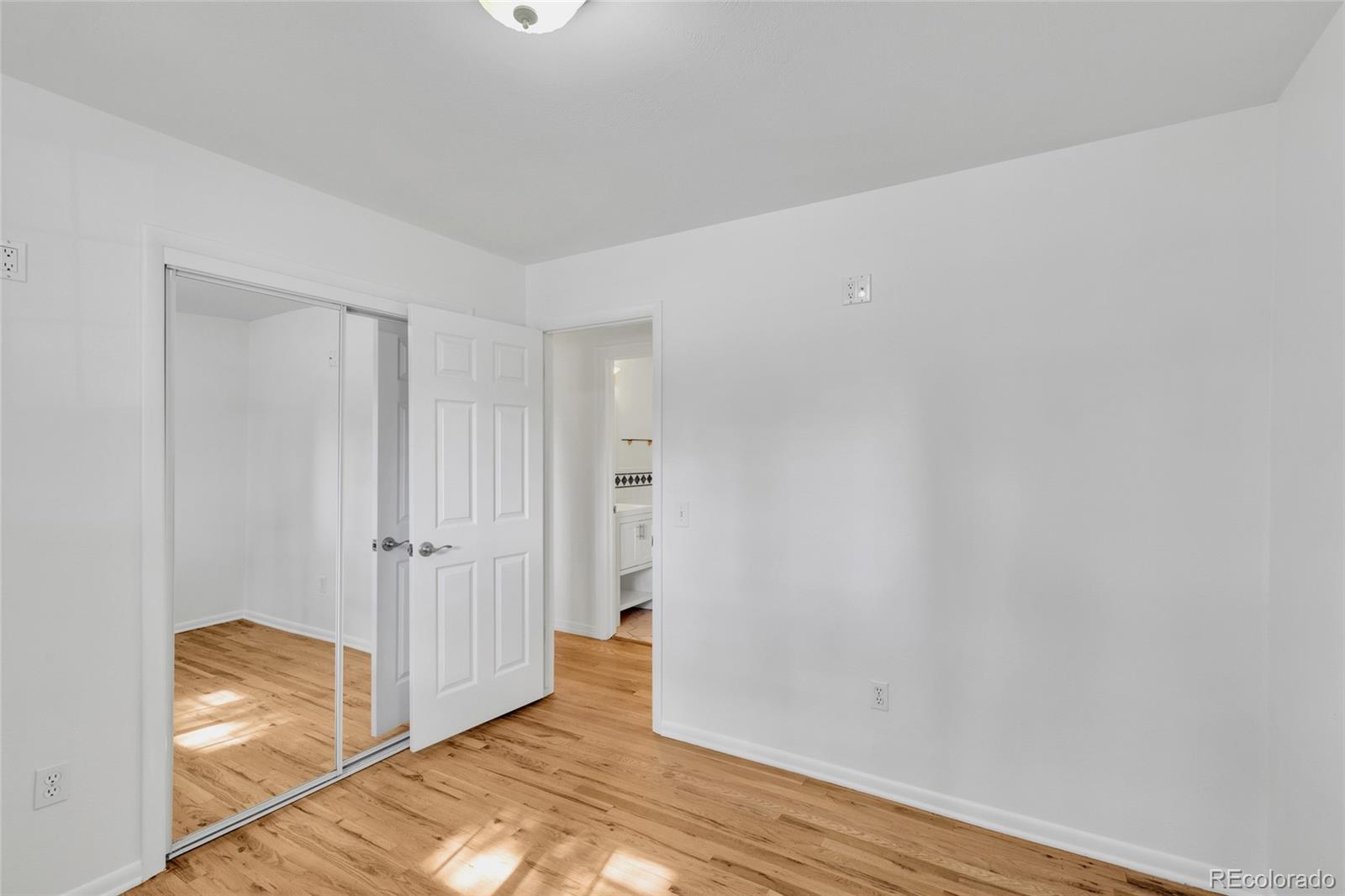 MLS Image #10 for 3019 s eaton street,denver, Colorado