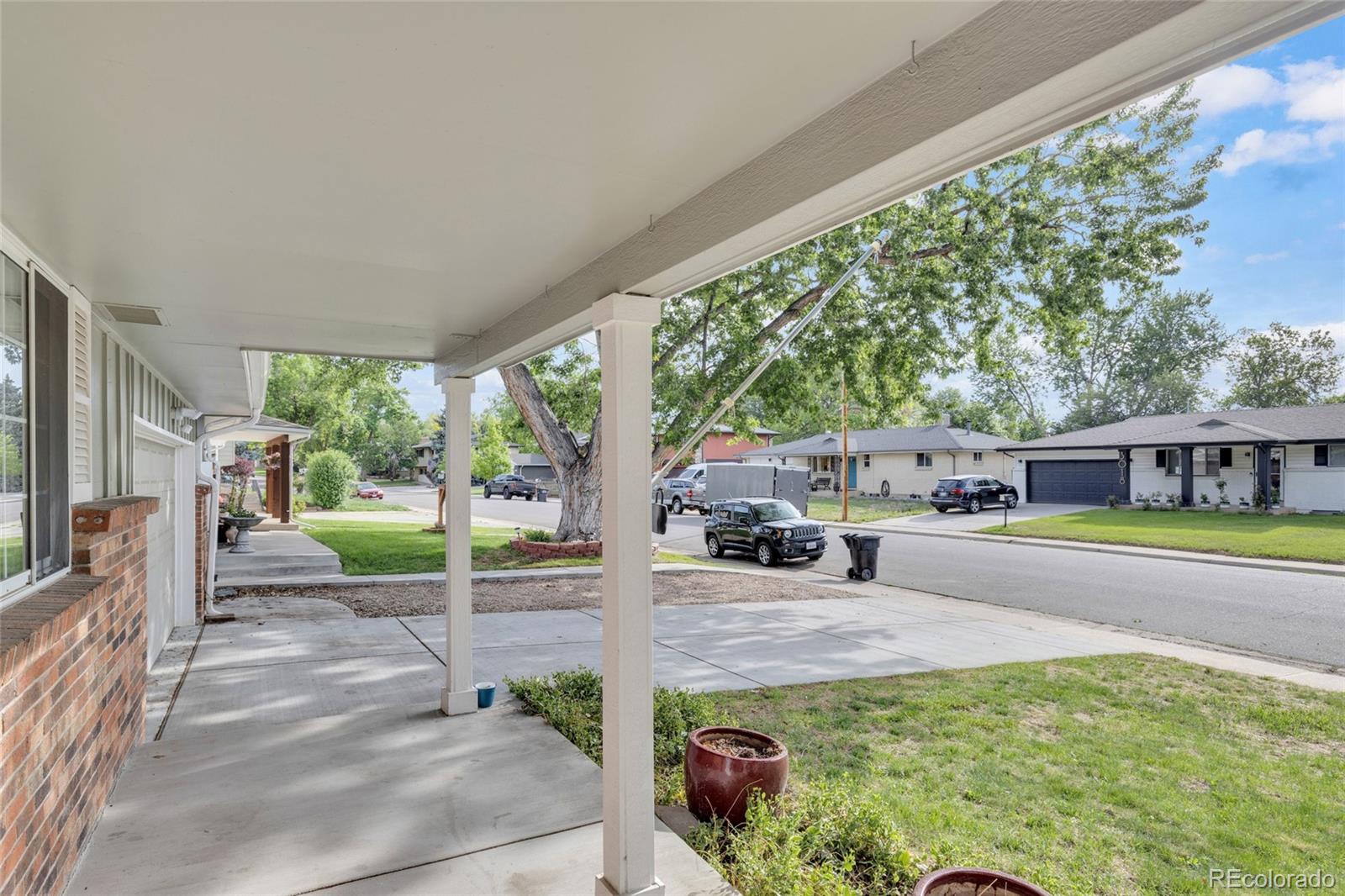 MLS Image #2 for 3019 s eaton street,denver, Colorado