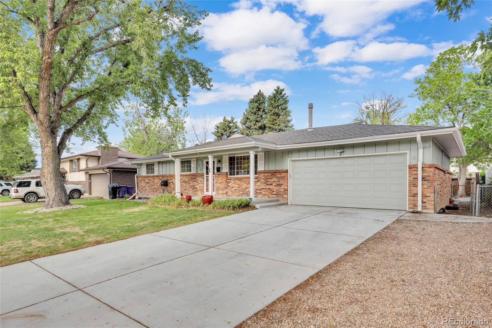 MLS Image #34 for 3019 s eaton street,denver, Colorado