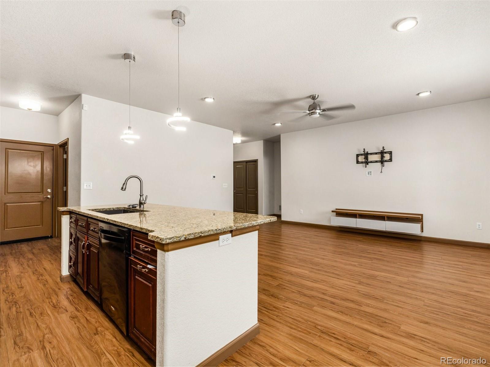 MLS Image #5 for 1603  positano court,pueblo, Colorado