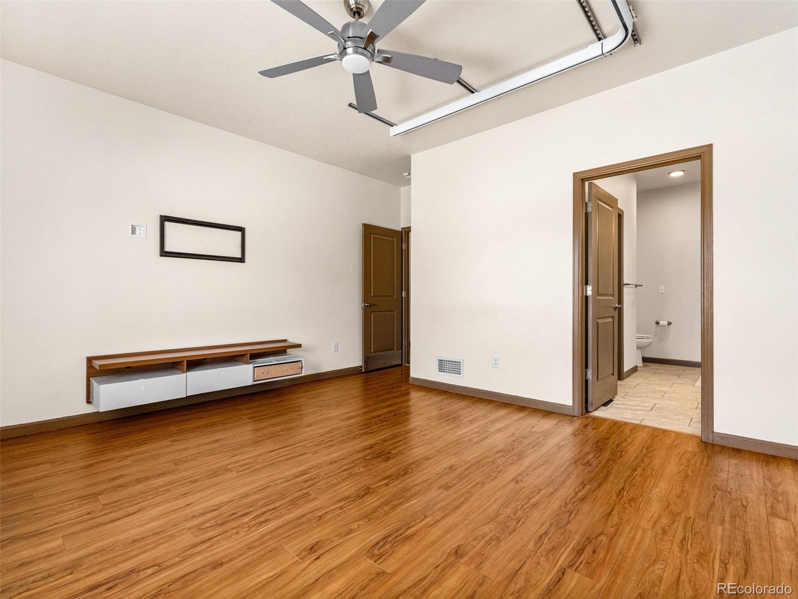 MLS Image #7 for 1603  positano court,pueblo, Colorado