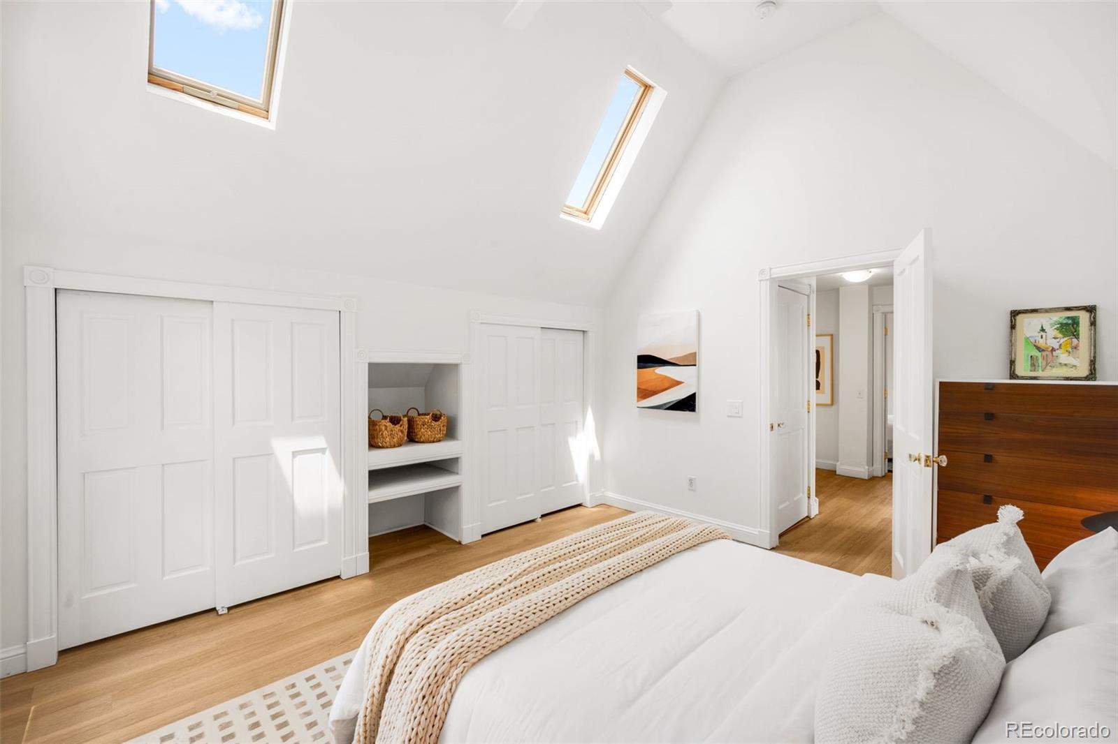 MLS Image #21 for 30 s grant street,denver, Colorado