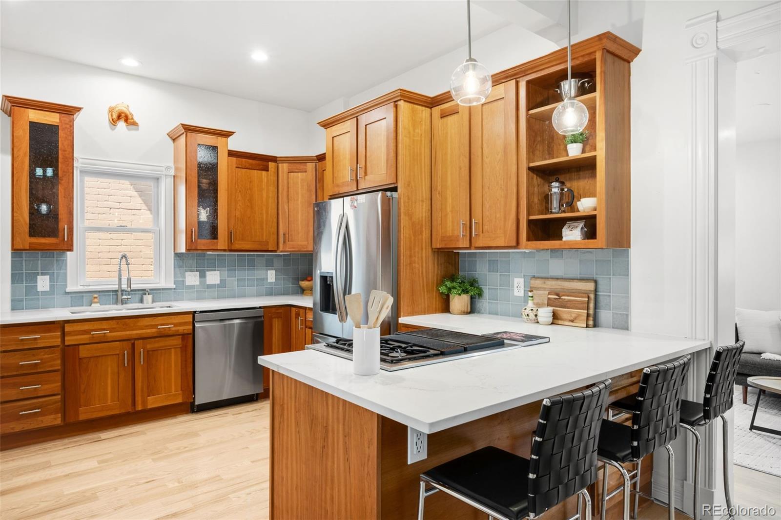 MLS Image #9 for 30 s grant street,denver, Colorado