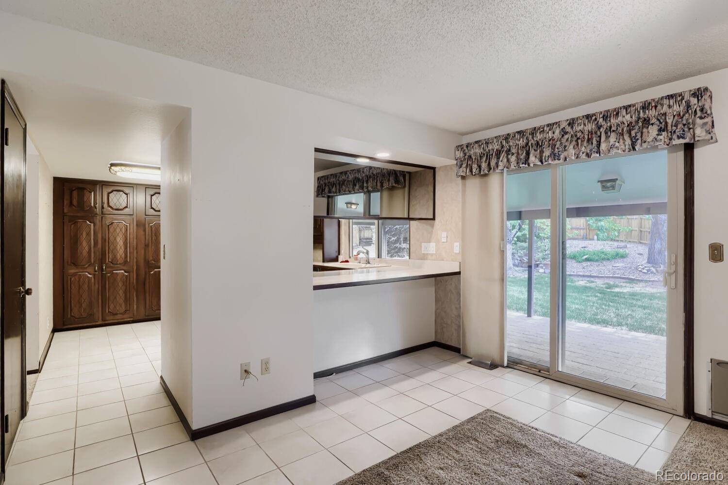 MLS Image #10 for 10985 w montana place,denver, Colorado