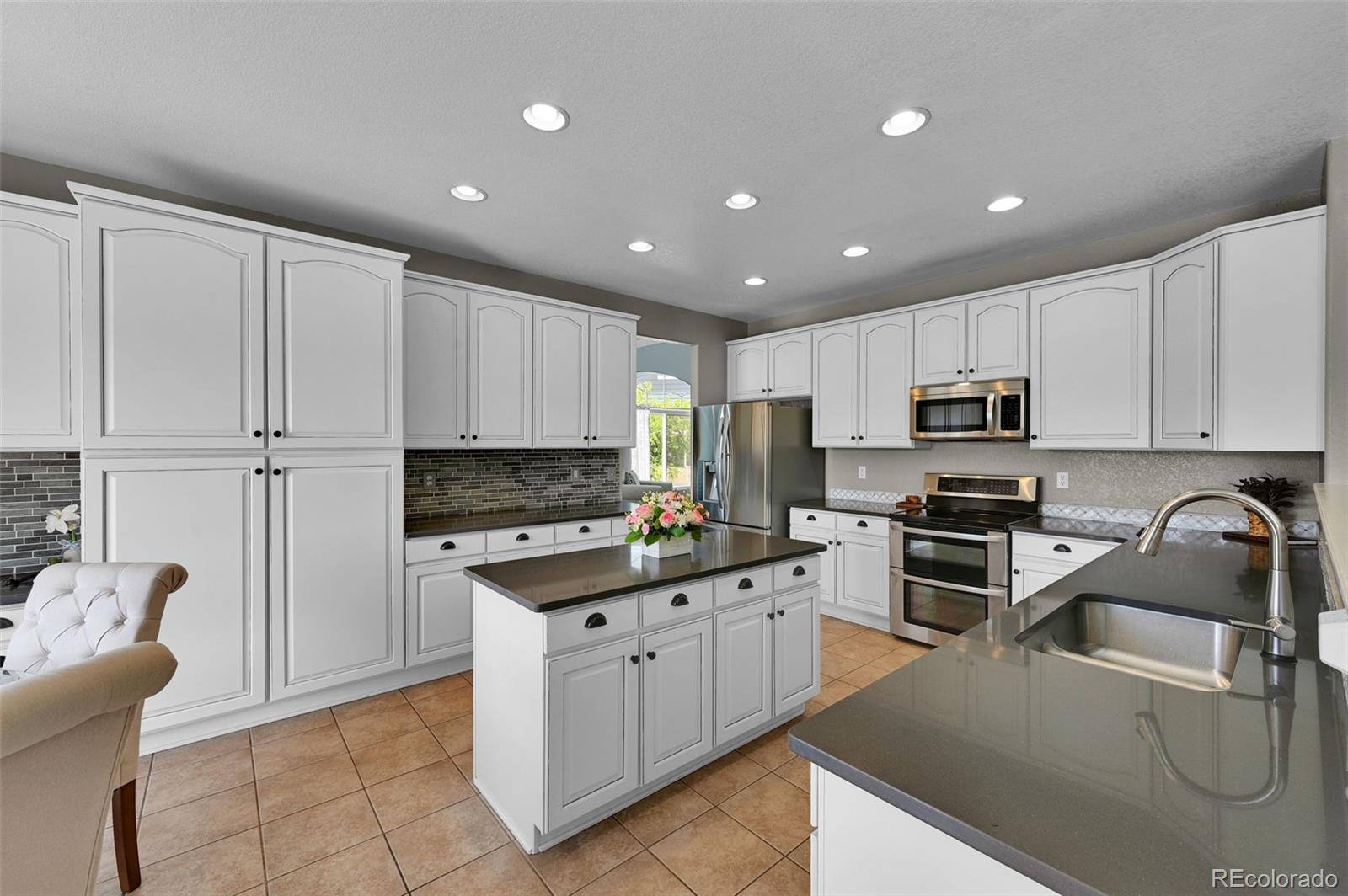 MLS Image #15 for 21354  white pine court,parker, Colorado