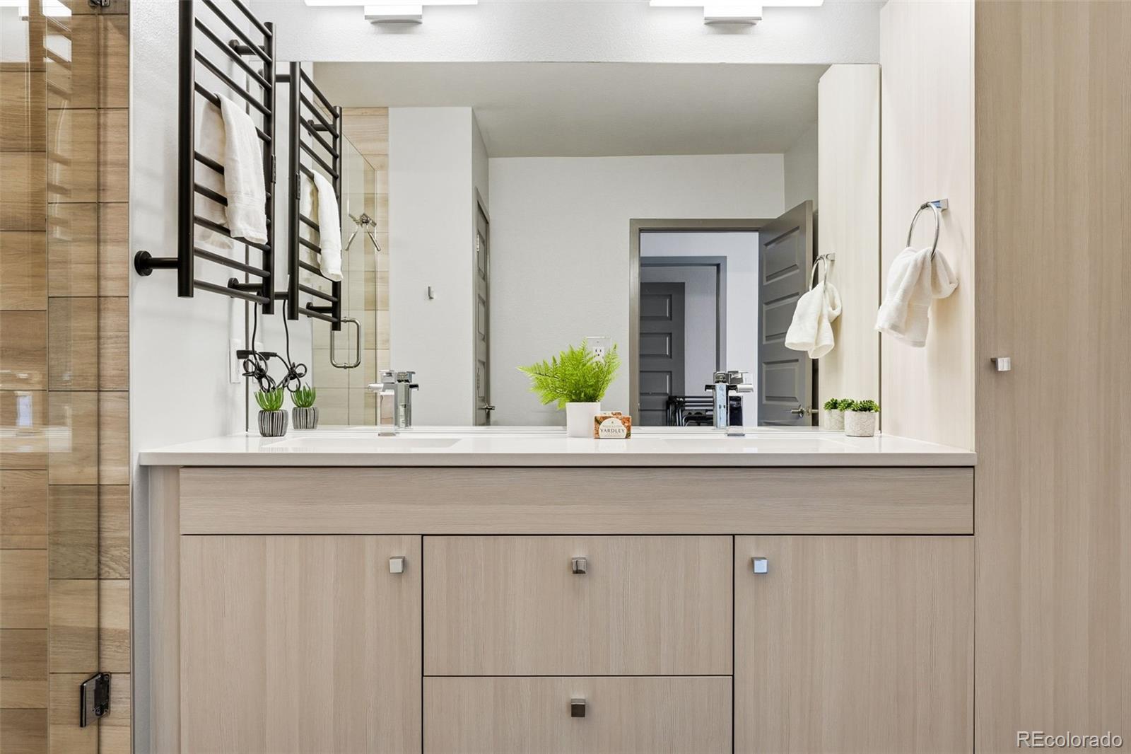 MLS Image #15 for 3494 e 31st avenue,denver, Colorado