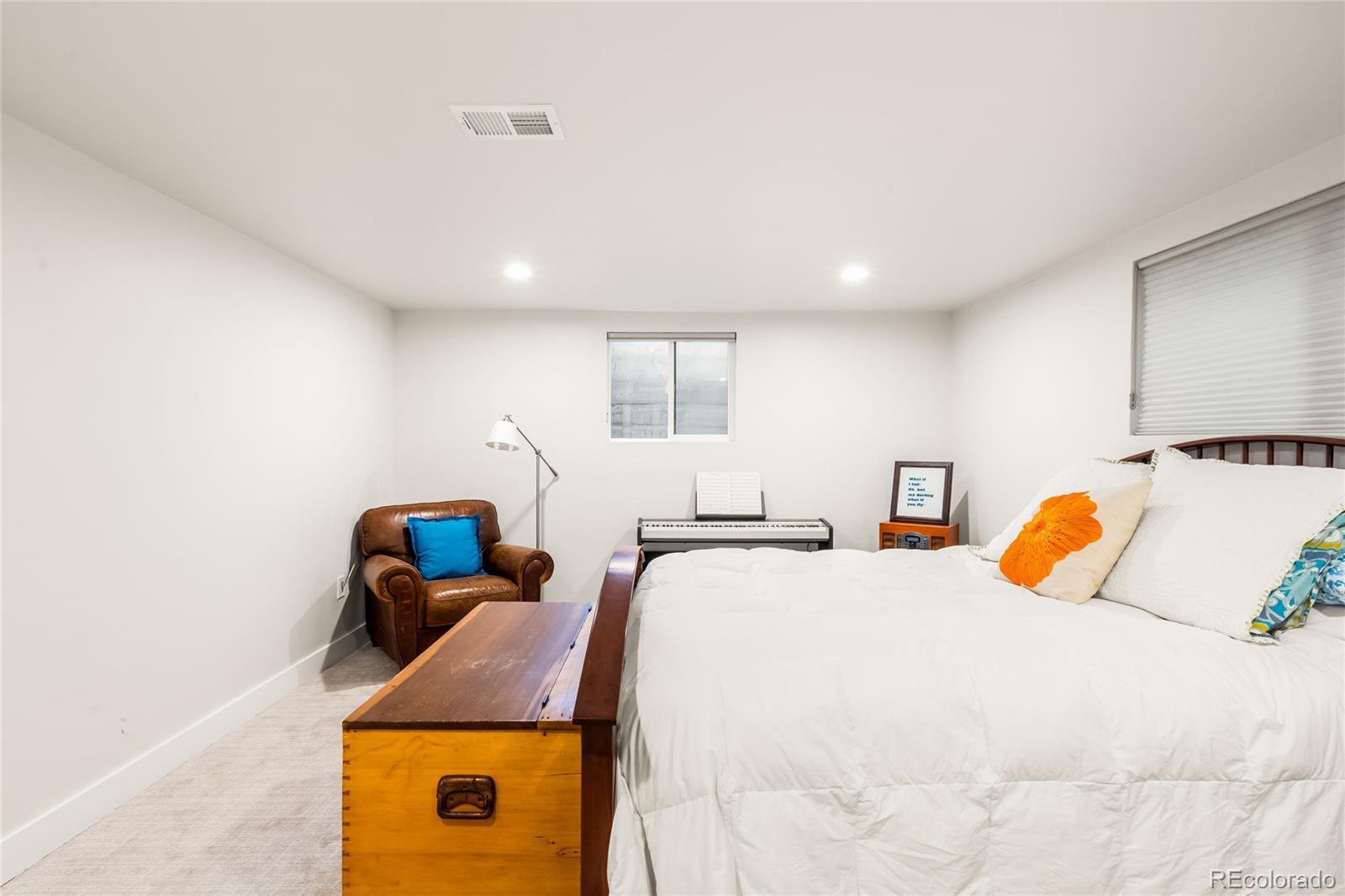 MLS Image #29 for 200  locust street,denver, Colorado