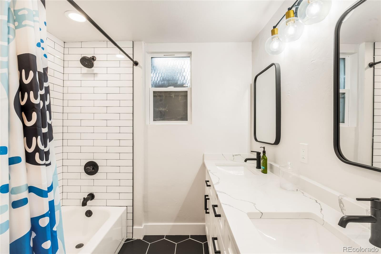 MLS Image #31 for 200  locust street,denver, Colorado