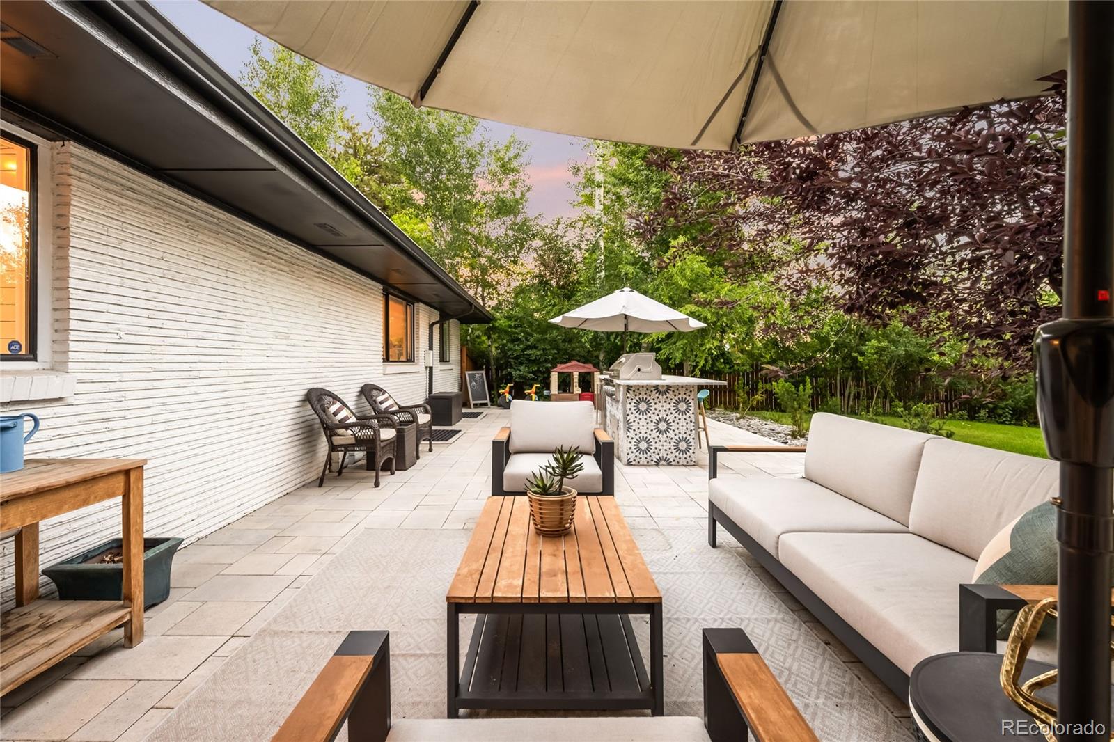 MLS Image #33 for 200  locust street,denver, Colorado
