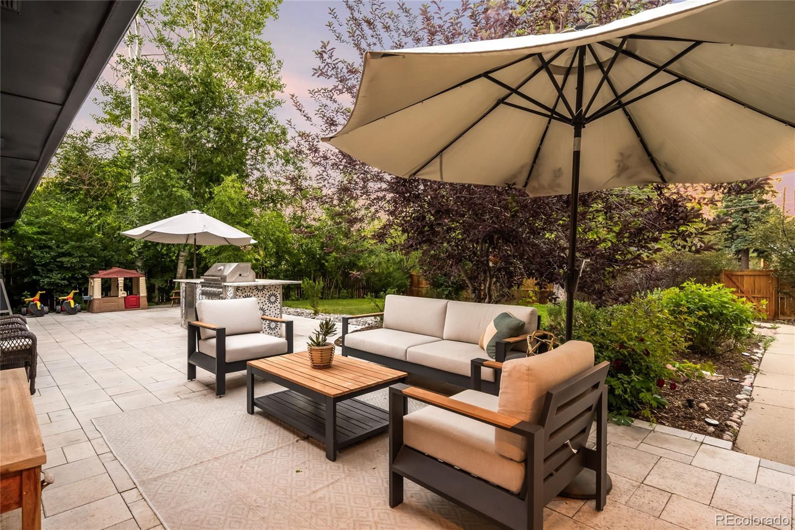 MLS Image #34 for 200  locust street,denver, Colorado