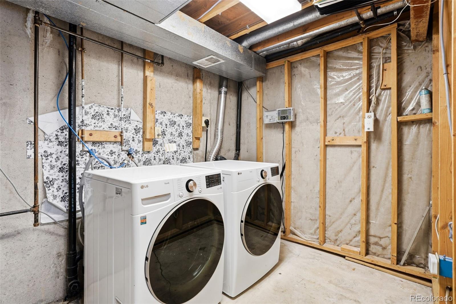 MLS Image #26 for 711 s granby circle,aurora, Colorado