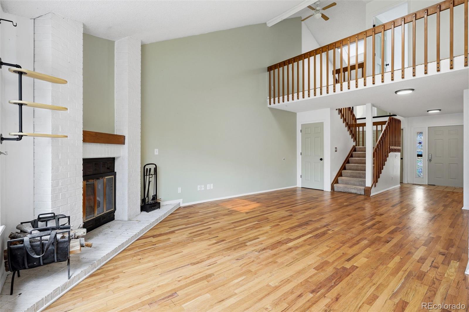 MLS Image #7 for 711 s granby circle,aurora, Colorado
