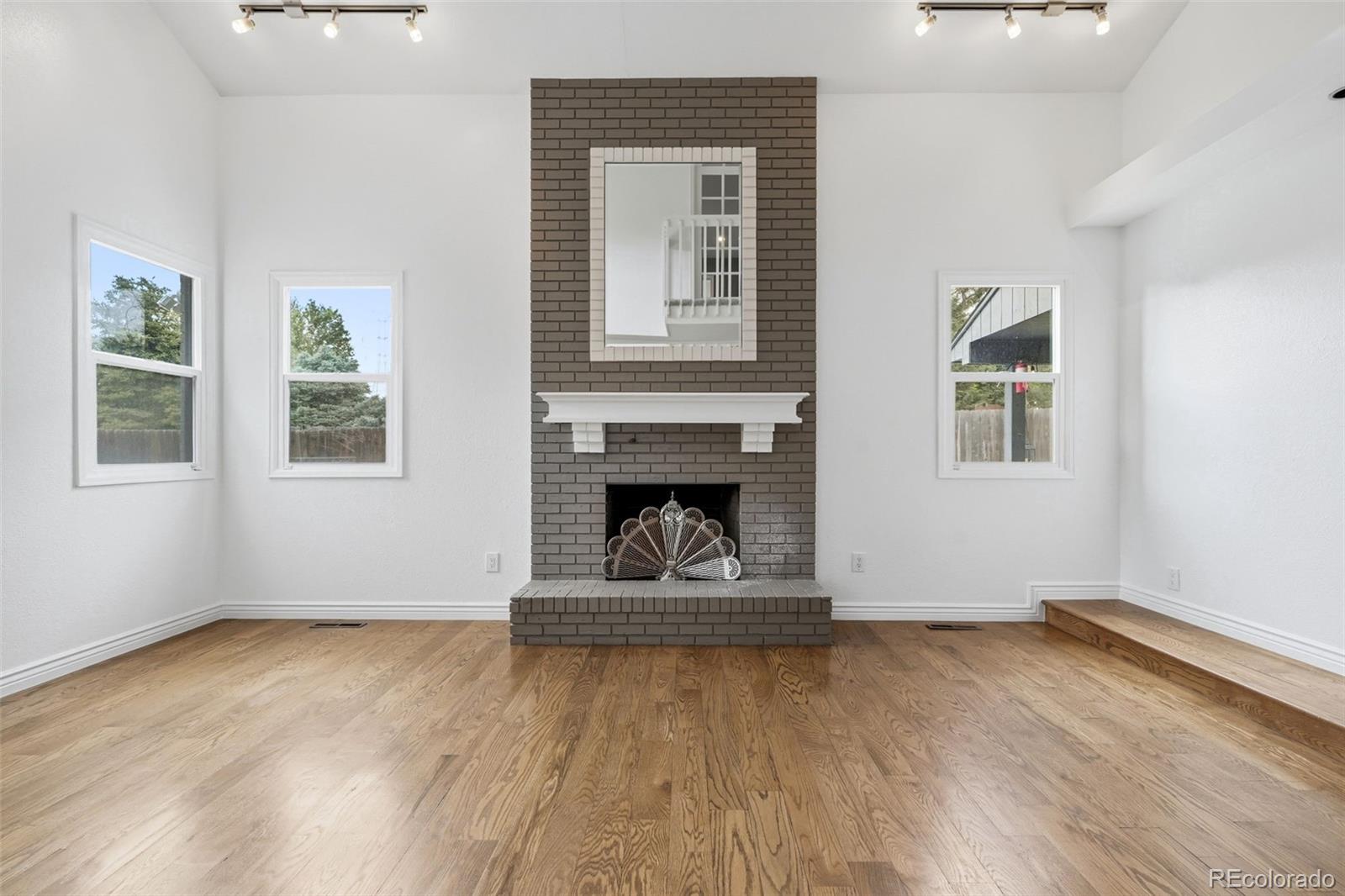 MLS Image #16 for 9056 e colorado circle,denver, Colorado