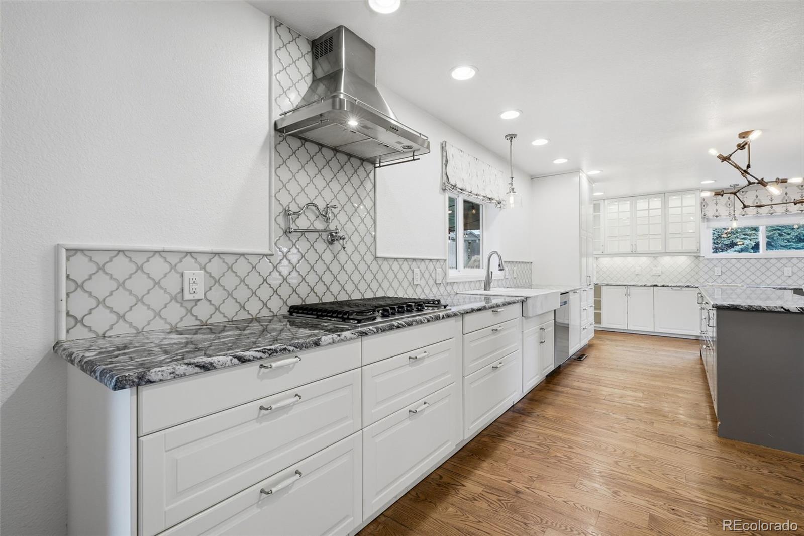 MLS Image #9 for 9056 e colorado circle,denver, Colorado