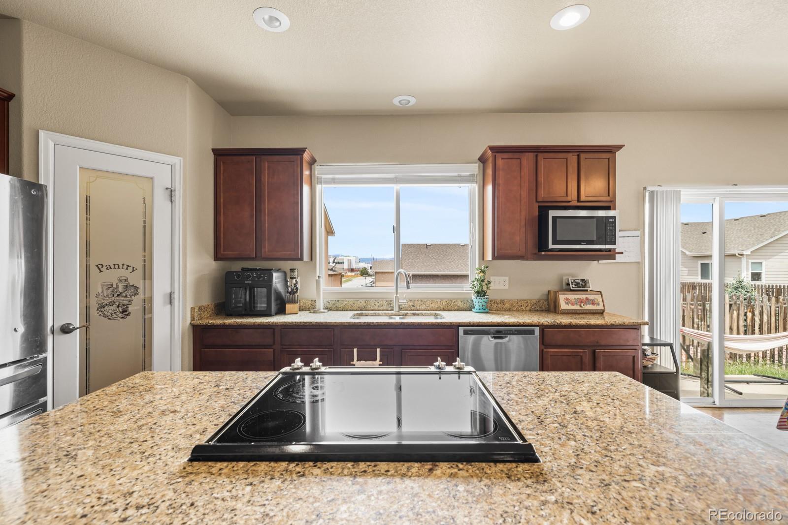 MLS Image #10 for 7624  teocalli point,peyton, Colorado