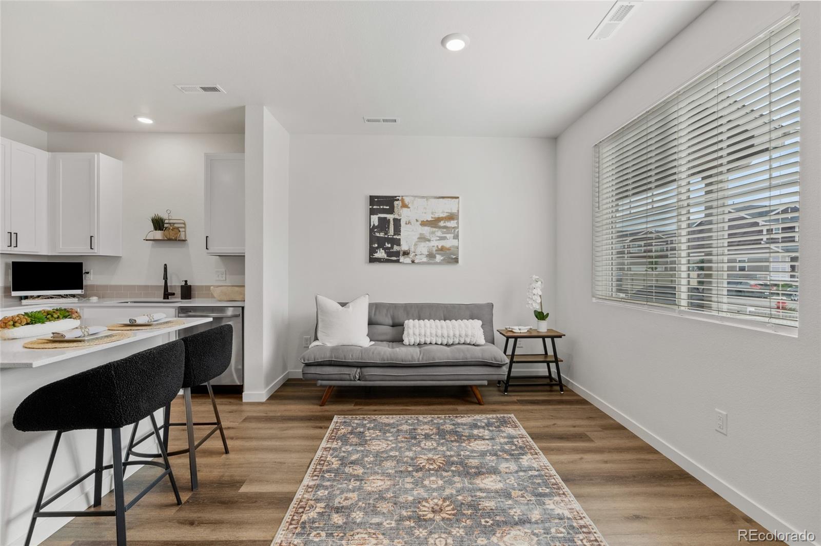 MLS Image #8 for 281  oriole way,johnstown, Colorado