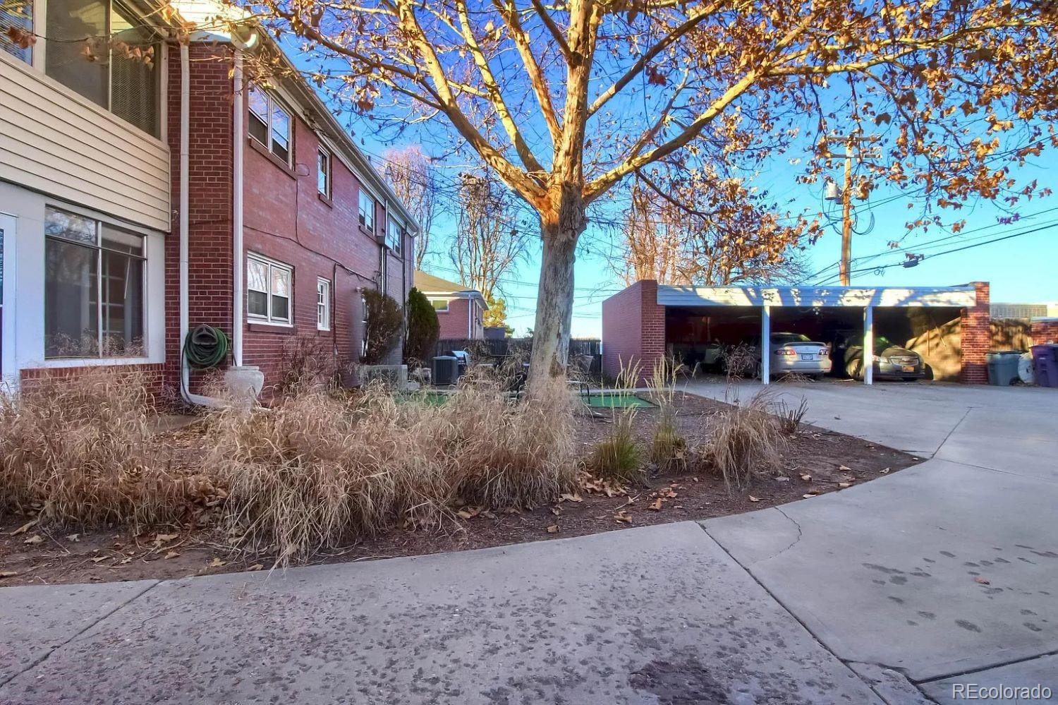 MLS Image #13 for 928 s harrison street,denver, Colorado
