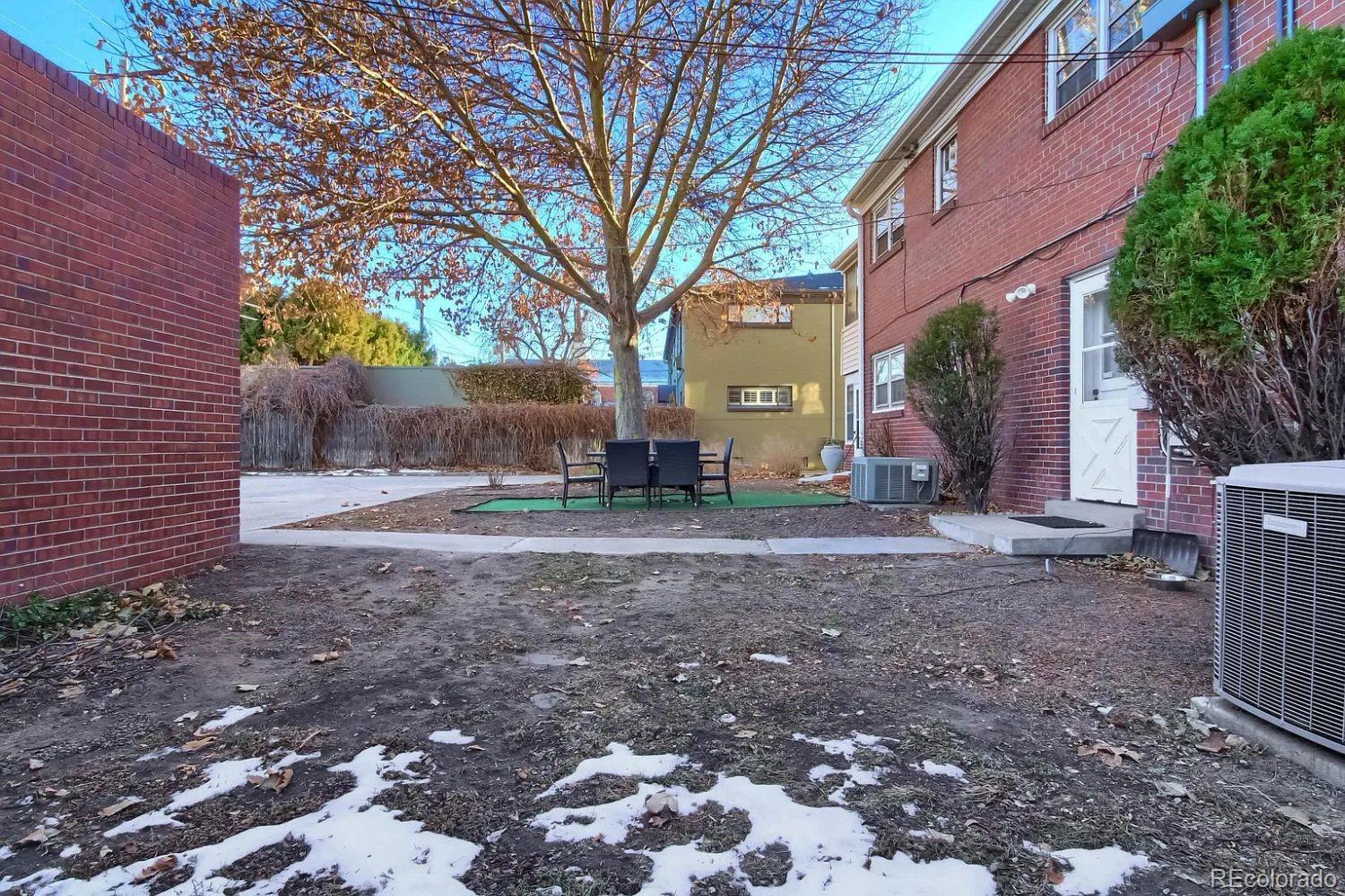 MLS Image #14 for 928 s harrison street,denver, Colorado