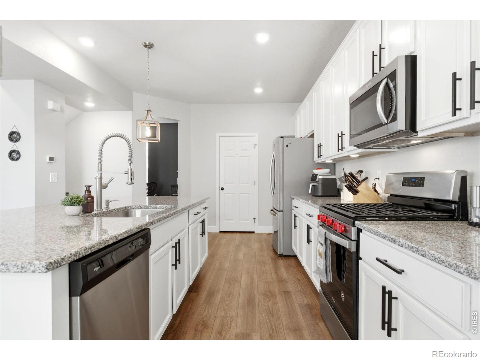 MLS Image #9 for 10118 e zeno street,commerce city, Colorado