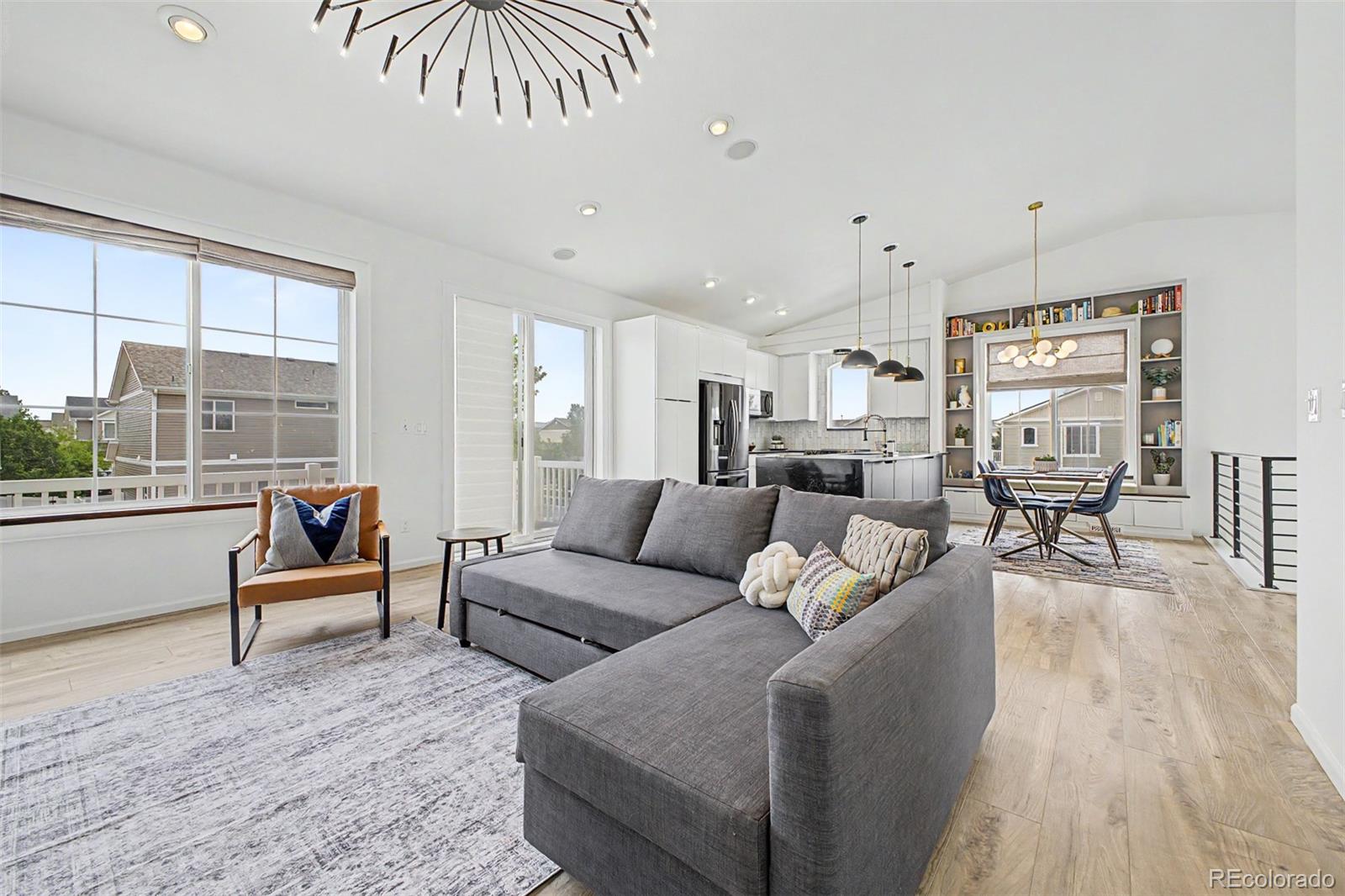 MLS Image #11 for 5552  killarney street,denver, Colorado