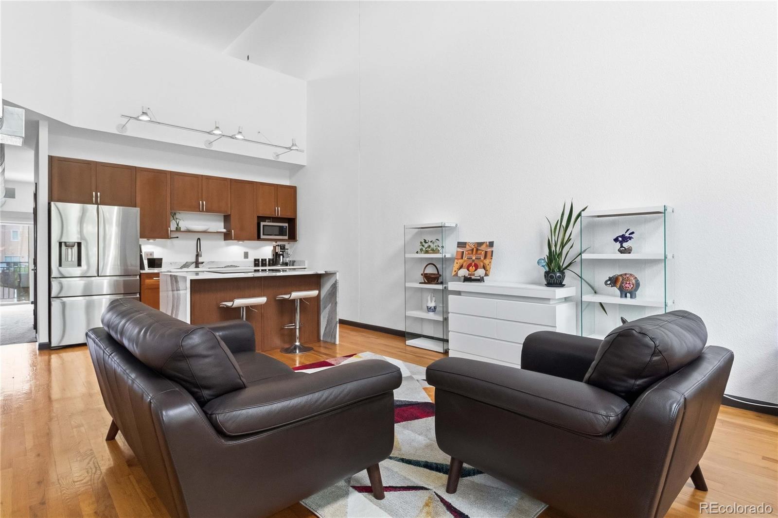 MLS Image #16 for 190  roslyn street 1306,denver, Colorado