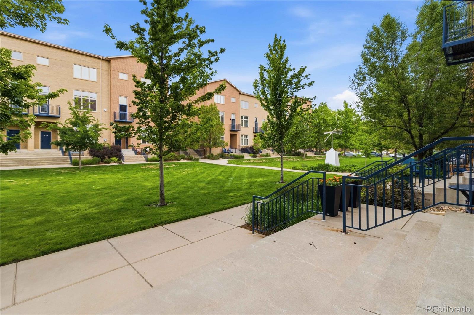 MLS Image #5 for 190  roslyn street 1306,denver, Colorado