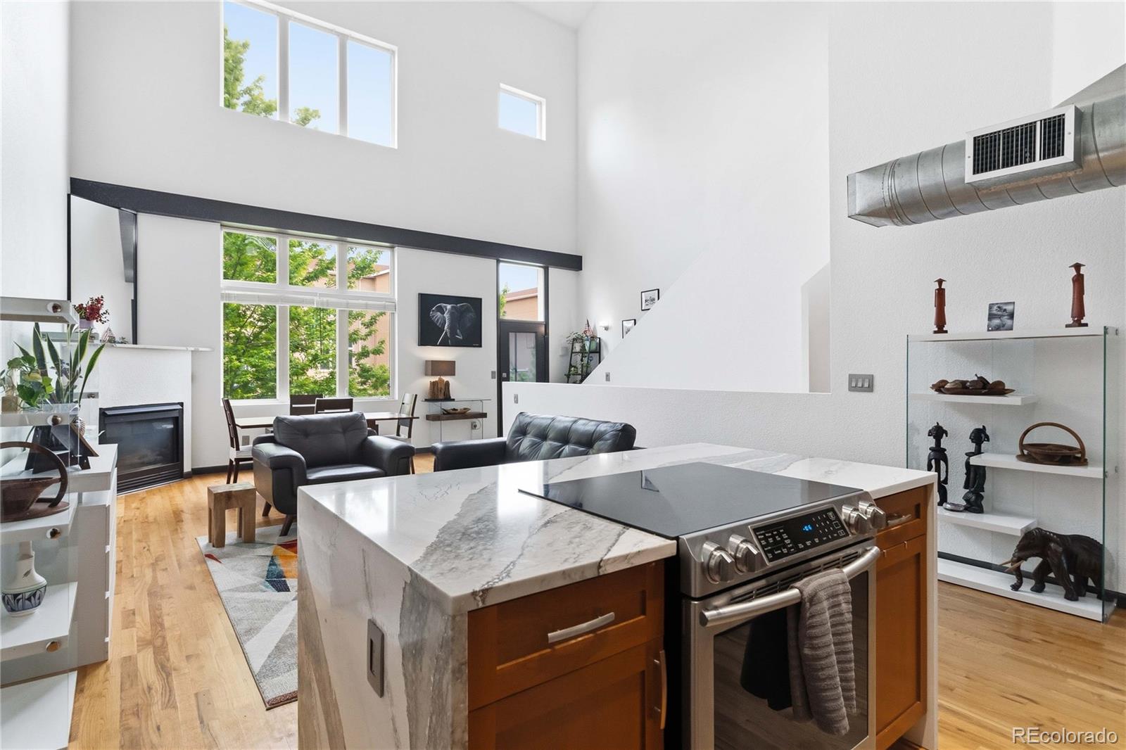MLS Image #9 for 190  roslyn street 1306,denver, Colorado