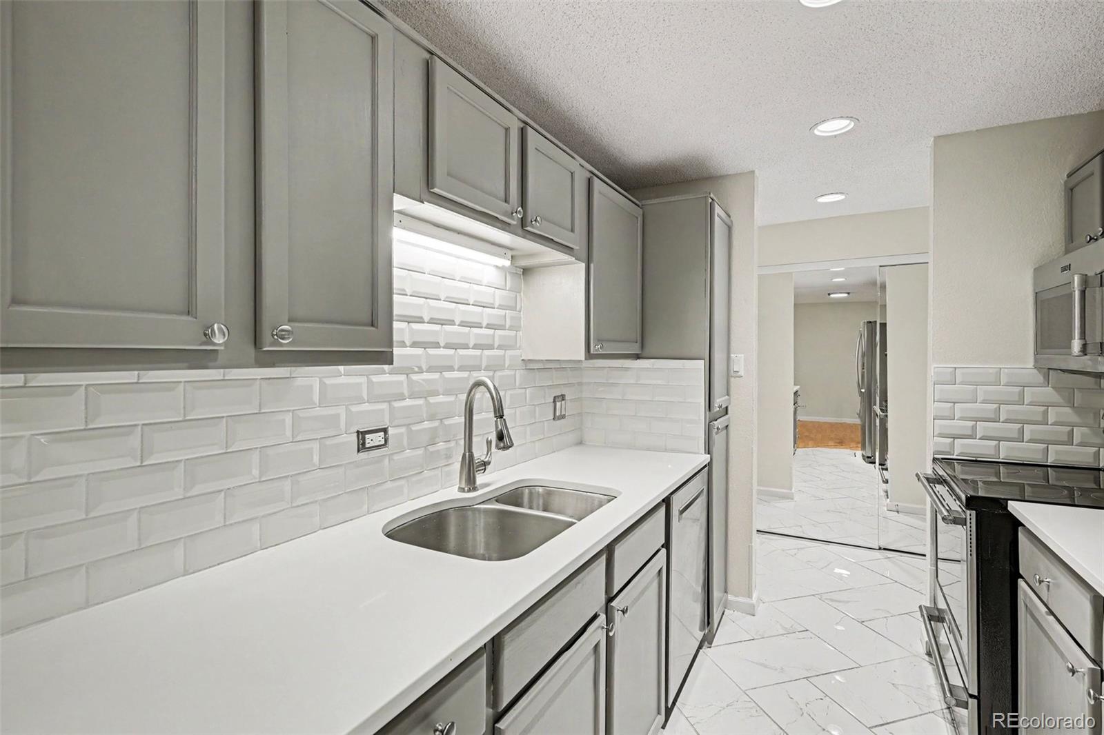 MLS Image #13 for 2375 s linden court,denver, Colorado