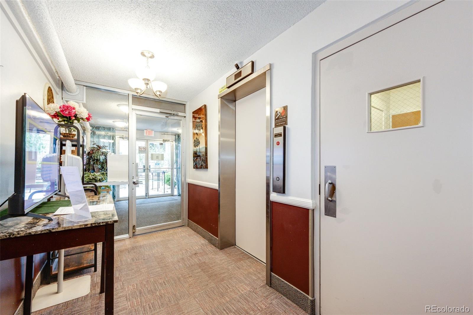 MLS Image #3 for 3082 s wheeling way 105,aurora, Colorado