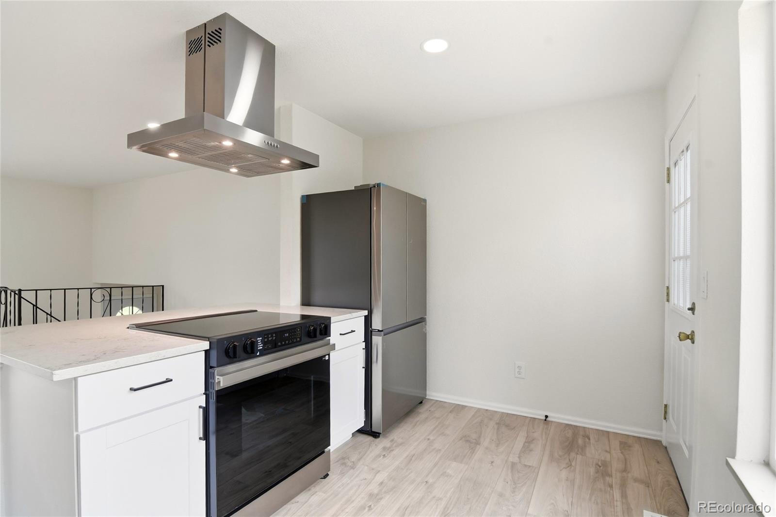MLS Image #10 for 3227 s hoyt way,lakewood, Colorado