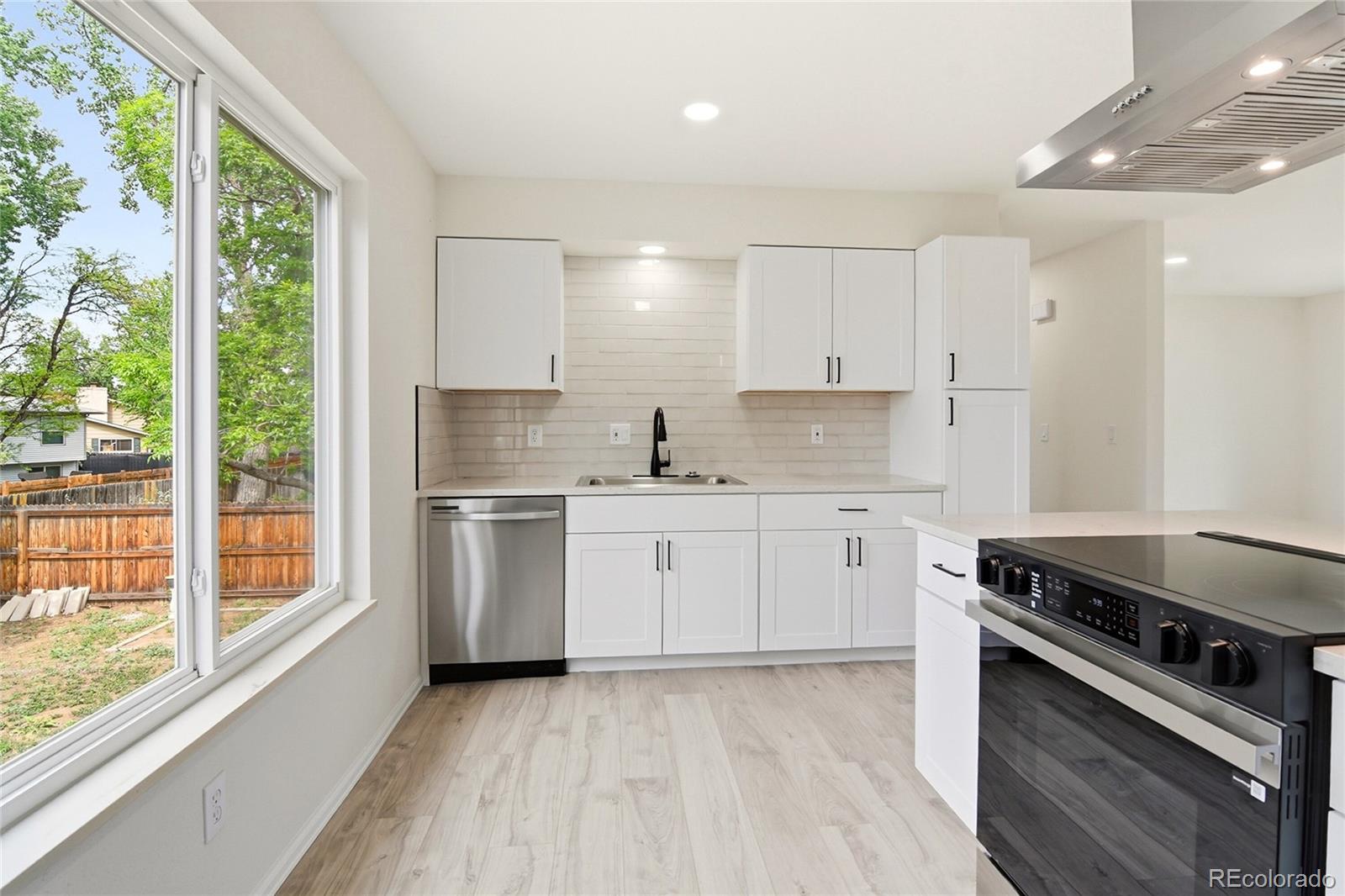 MLS Image #13 for 3227 s hoyt way,lakewood, Colorado