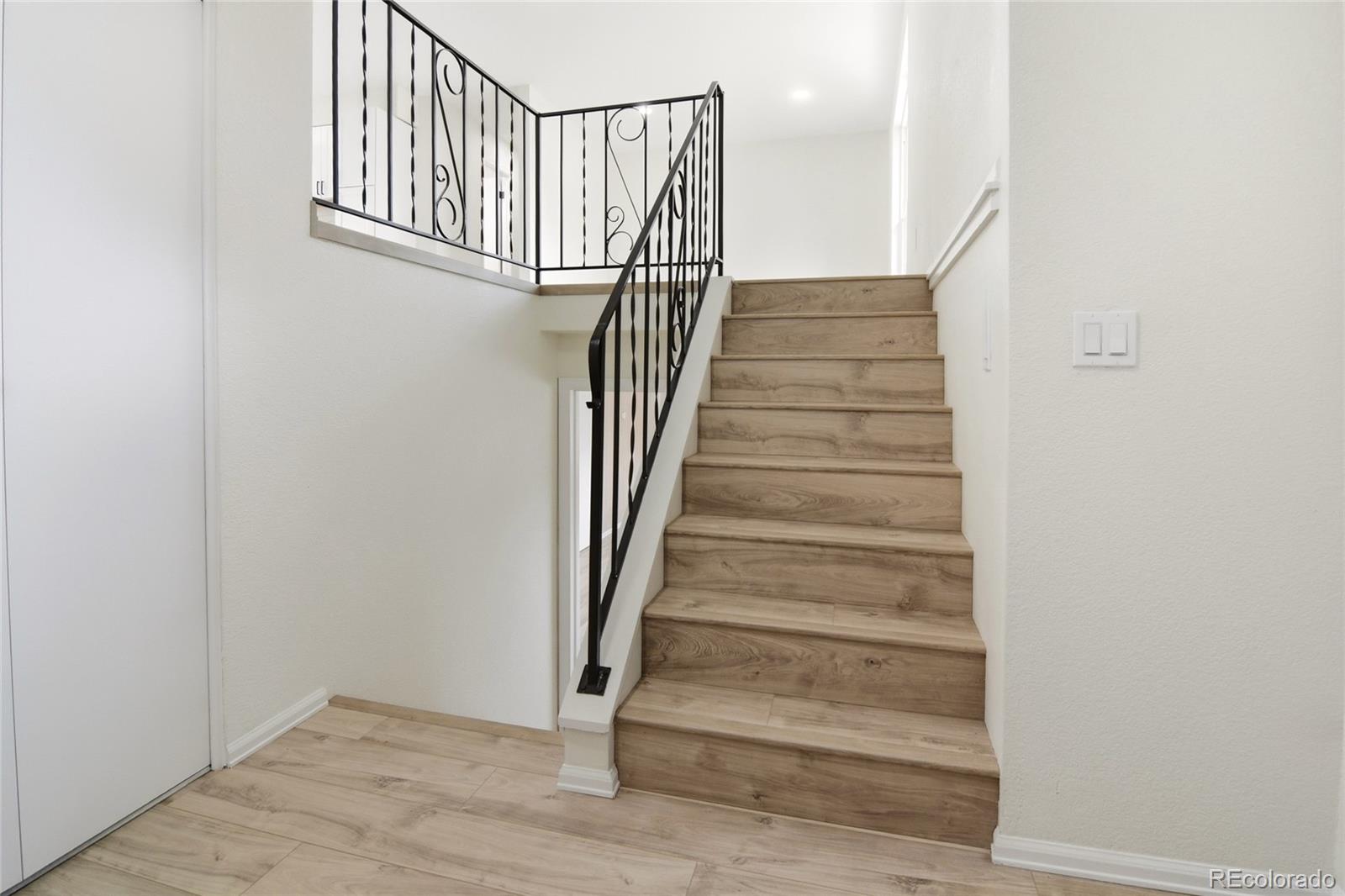 MLS Image #2 for 3227 s hoyt way,lakewood, Colorado