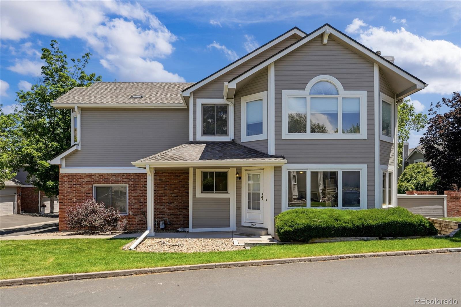 MLS Image #26 for 7600 s monaco way,centennial, Colorado