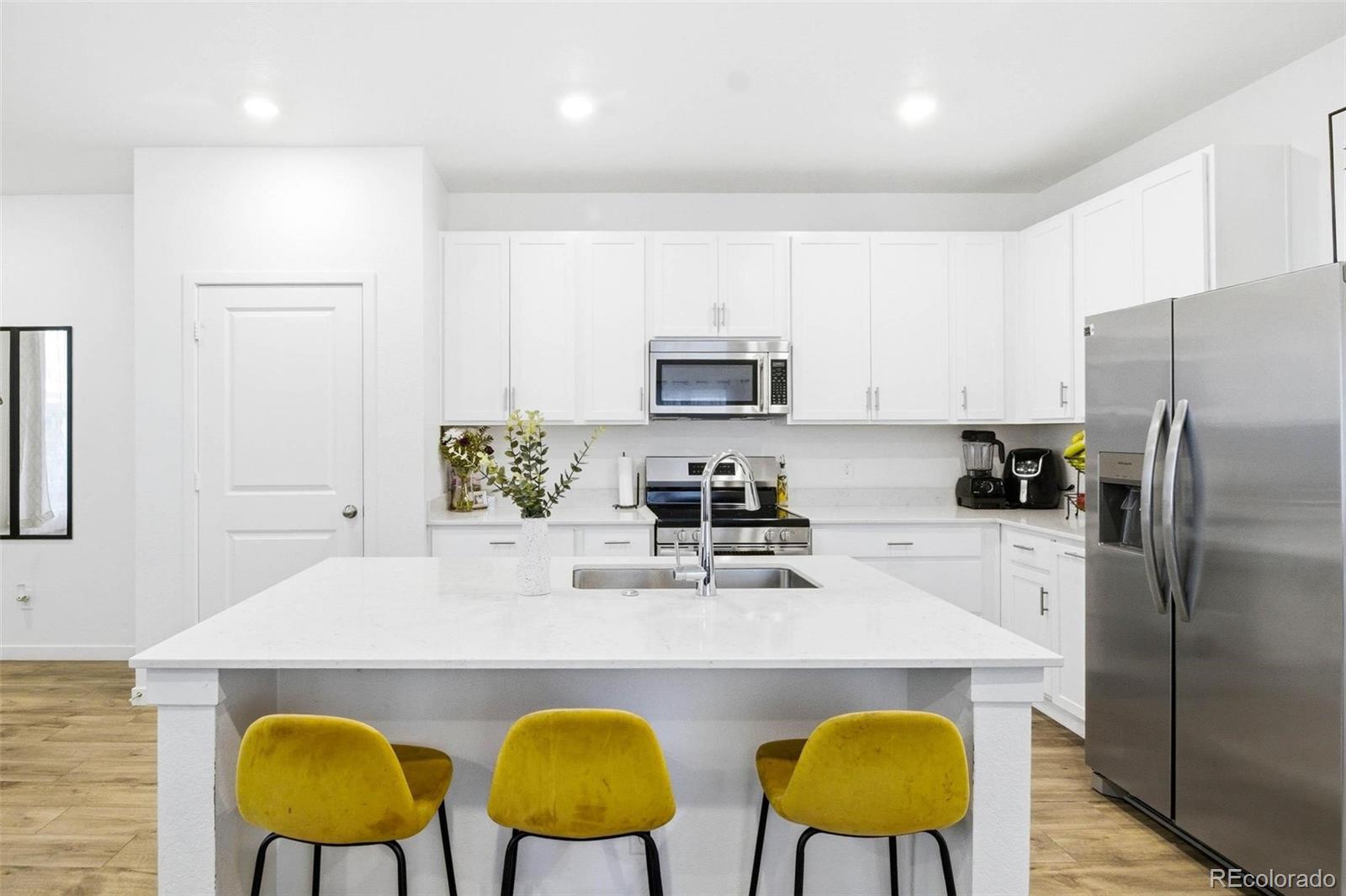 MLS Image #2 for 555  aspen avenue,bennett, Colorado