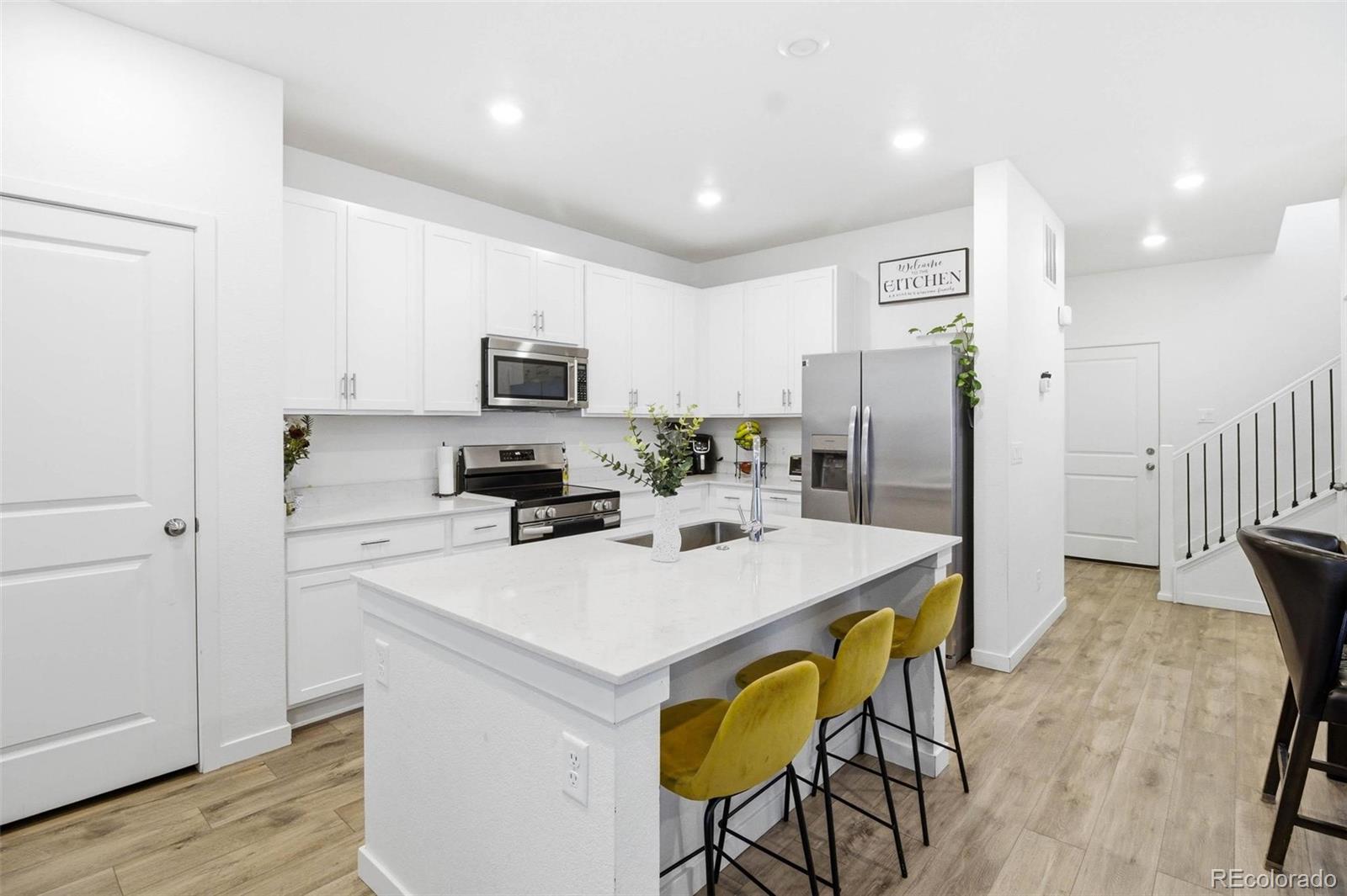 MLS Image #3 for 555  aspen avenue,bennett, Colorado