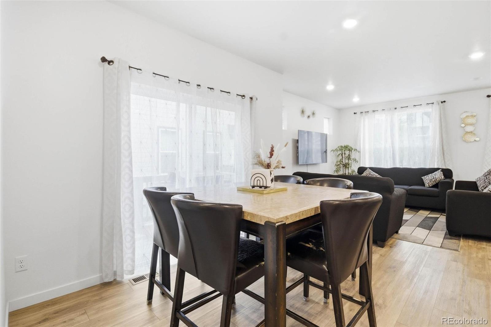 MLS Image #7 for 555  aspen avenue,bennett, Colorado