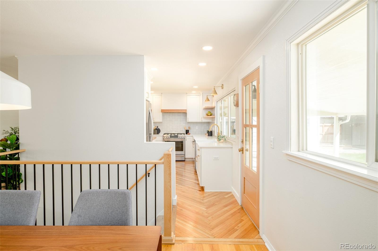 MLS Image #12 for 2980 s holly place,denver, Colorado