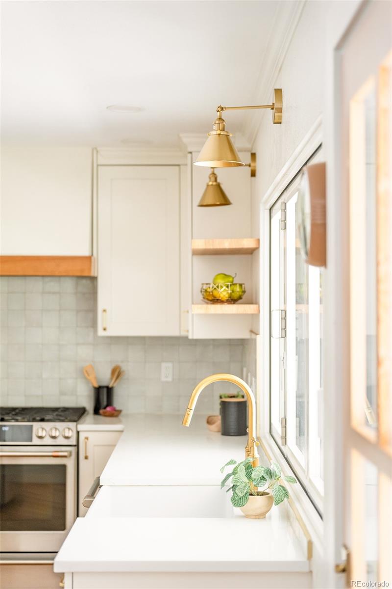 MLS Image #13 for 2980 s holly place,denver, Colorado